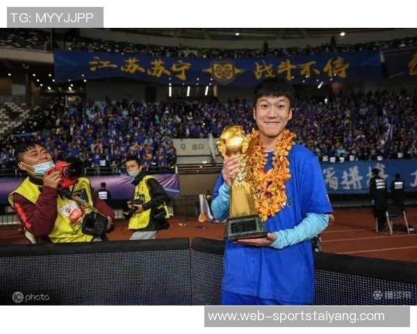 张晓彬呼吁国安球迷与球员相互理解共度换帅挑战时刻